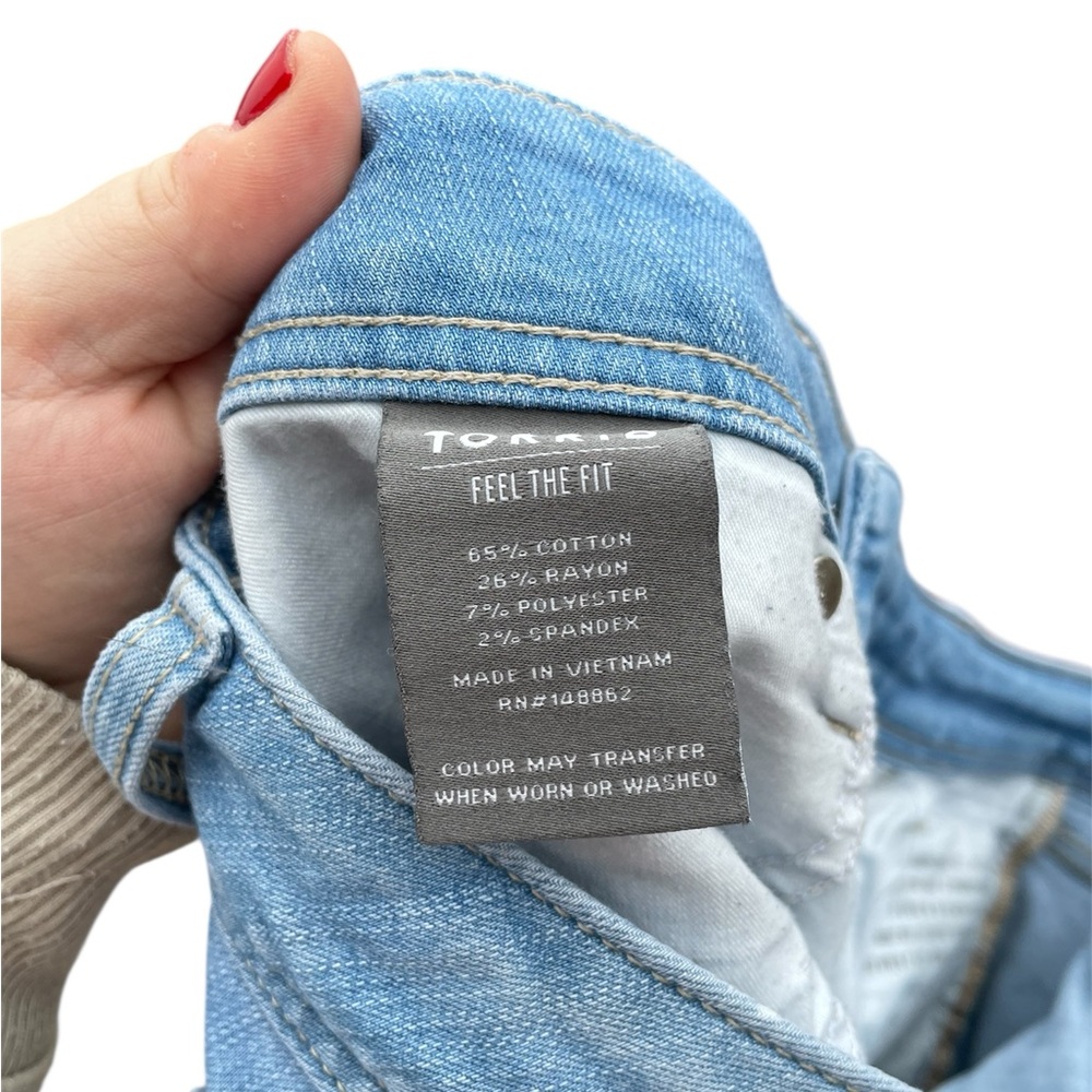 Torrid Mid-Rise Premium Stretch Flare Jeans - Picture 6 of 8